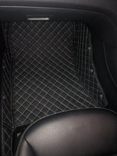 將圖片載入圖庫檢視器 Benz 2012-2019 GLS-Class X166 3D立體全包圍汽車地毯