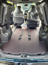 將圖片載入圖庫檢視器 Toyota 2014-2021 Noah / Voxy 80系 3D立體全包圍汽車地毯