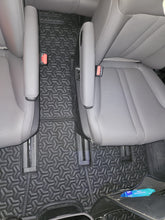 將圖片載入圖庫檢視器 MAXUS MIFA 7 3D立體全包圍汽車地毯