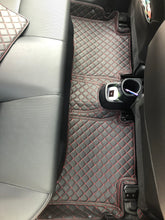 將圖片載入圖庫檢視器 Toyota Prius C / AQUA 3D立體全包圍汽車地毯