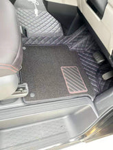 將圖片載入圖庫檢視器 Toyota Hiace 300系 3D立體全包圍汽車地毯