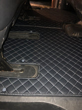 將圖片載入圖庫檢視器 Benz 2014-Present Vito W447 3D立體全包圍汽車地毯