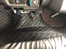 將圖片載入圖庫檢視器 Toyota Hiace 200系 3D立體全包圍汽車地毯