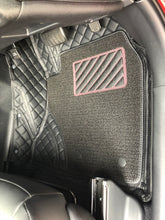 將圖片載入圖庫檢視器 Toyota Comfort Hybird 的士 3D立體全包圍地毯
