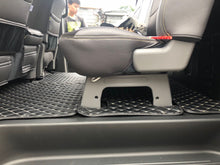 將圖片載入圖庫檢視器 現代H1貨Van 3D立體全包圍汽車地毯
