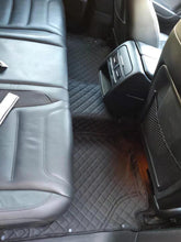 將圖片載入圖庫檢視器 VW 2010-2018 Touareg  3D立體全包圍汽車地毯
