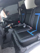 將圖片載入圖庫檢視器 Kia K2500 3D立體全包圍汽車地毯
