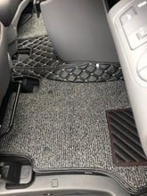 將圖片載入圖庫檢視器 現代H1貨Van 3D立體全包圍汽車地毯
