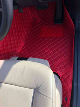 將圖片載入圖庫檢視器 Benz 2010-2016 E-Class W212 3D立體全包圍汽車地毯
