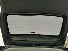 將圖片載入圖庫檢視器 Toyota 2012-Present Corolla Fielder 161防曬隔熱汽車窗網
